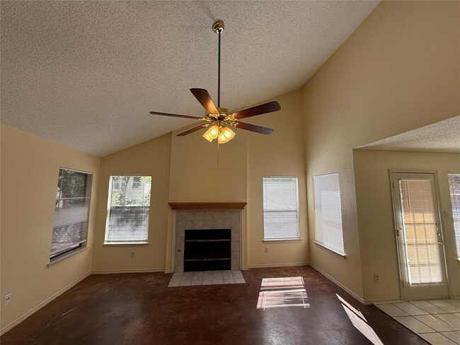 Building Photo - 12803 Humphrey Dr