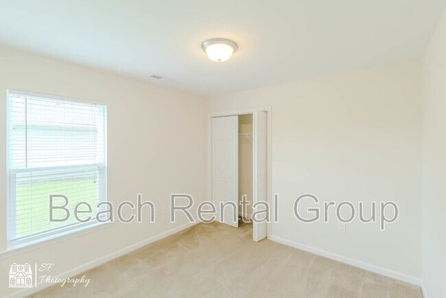 Building Photo - 1412 Boker Rd