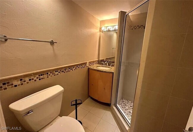 Building Photo - 1350 Green Valley Cir