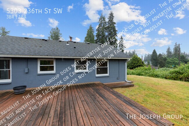 Building Photo - 5303 236th St SW