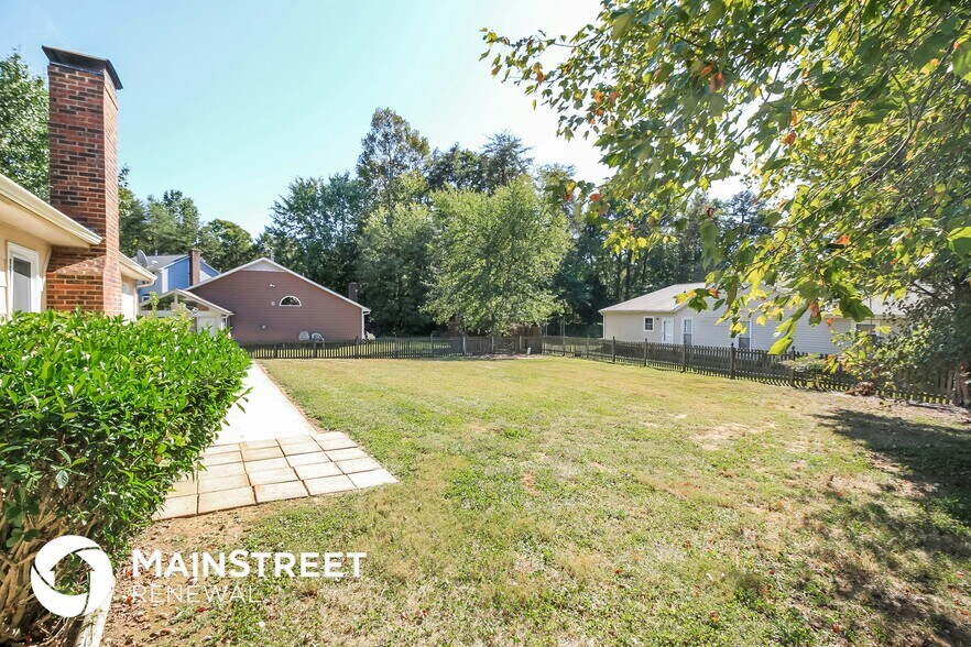 Building Photo - 5505 Crabapple Ct