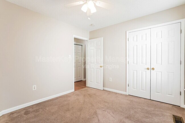 Building Photo - 317 Cross Hill Ln