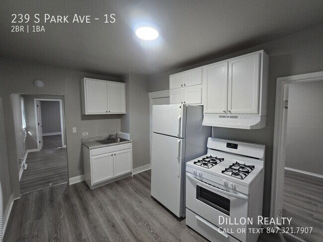 Building Photo - 239 S Park Ave