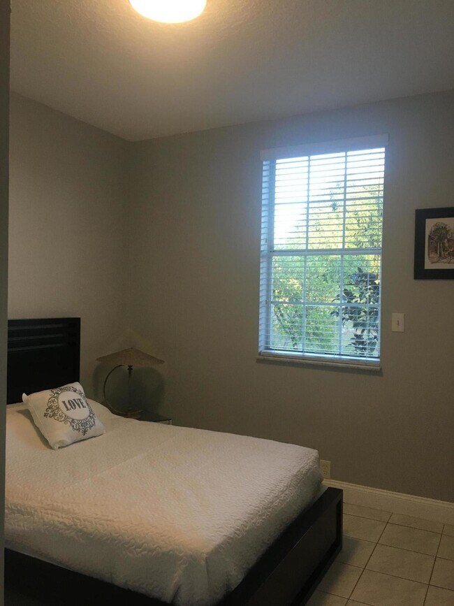 Building Photo - 14225 Citrus Dr