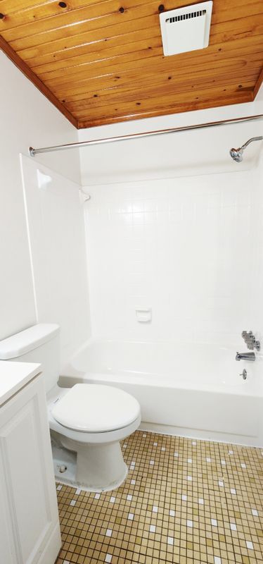 Building Photo - 4919 Manheim Ave