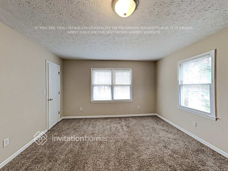 Building Photo - 120 Doubles Dr