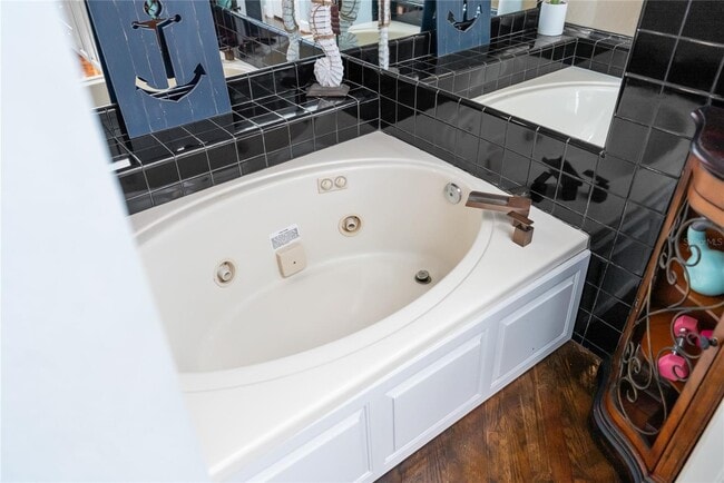 Building Photo - 861 Nectar Rd