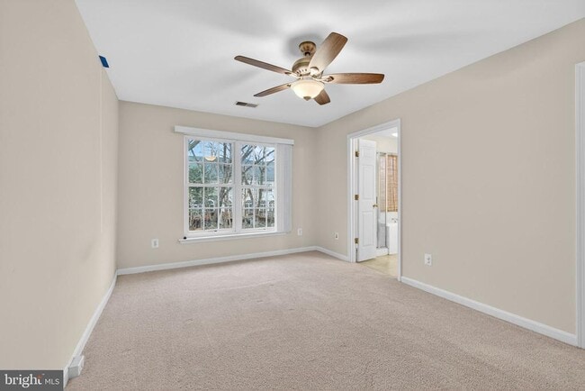 Building Photo - 7568 Great Swan Ct