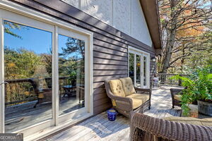 Building Photo - 842 Saddle Back Cir