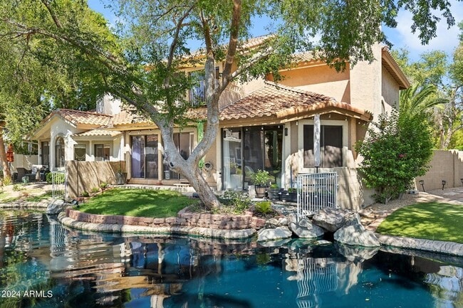 Building Photo - 514 S Marina Dr