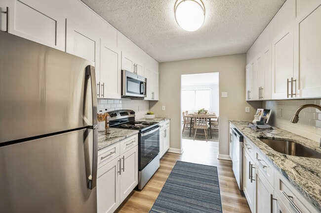 Building Photo - Eagle Rock Apartments at MetroWest