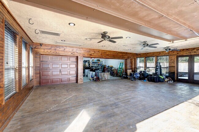 Building Photo - 2511 Bridgestone Park Ln