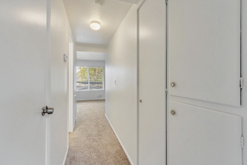 Building Photo - 2519 S 300 E