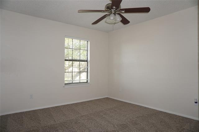 Building Photo - 2609 Hamilton Dr