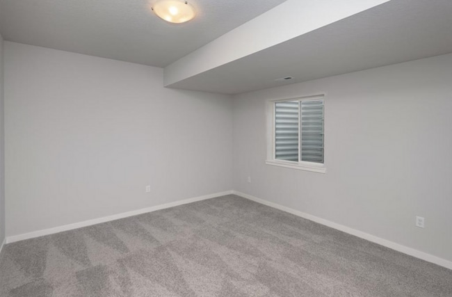 Building Photo - TONS OF LIVING SPACE!! 3 Bedrooms and 3 Bathrooms in Carlisle!