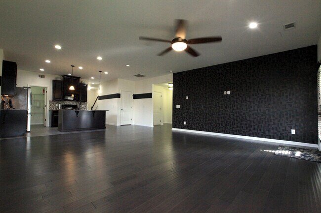 Building Photo - 1640 Brockton Ln