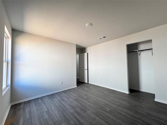 Building Photo - 252 Peace Lily Wy