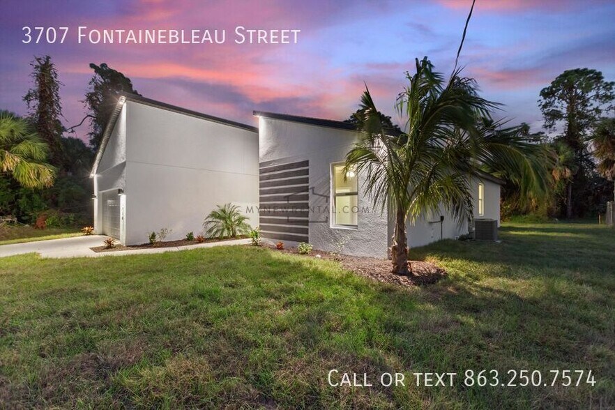 Building Photo - 3707 Fontainebleau St
