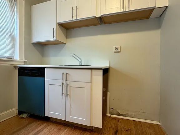 Building Photo - 4935 Hull St