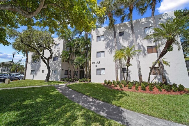 Building Photo - 8035 SW 107th Ave