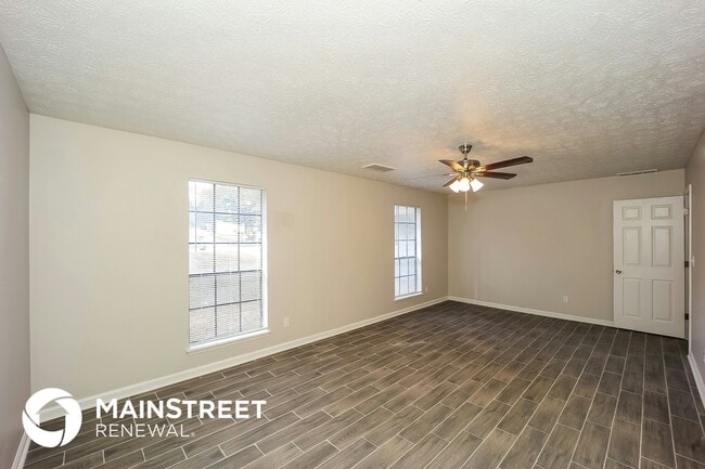 Building Photo - 8682 Cedar Creek Ridge