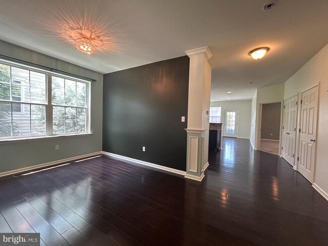 Building Photo - 106 Sirius Dr