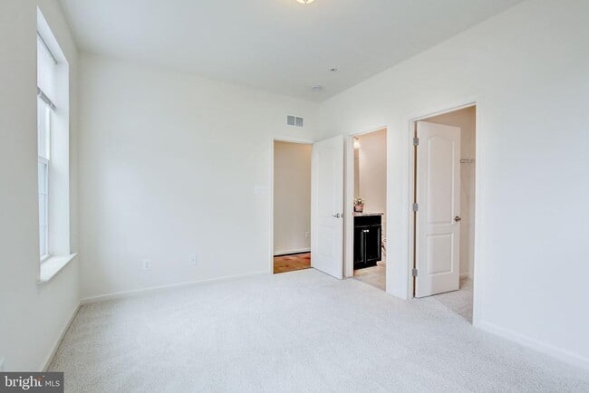 Building Photo - 7928 Quidditch Ln