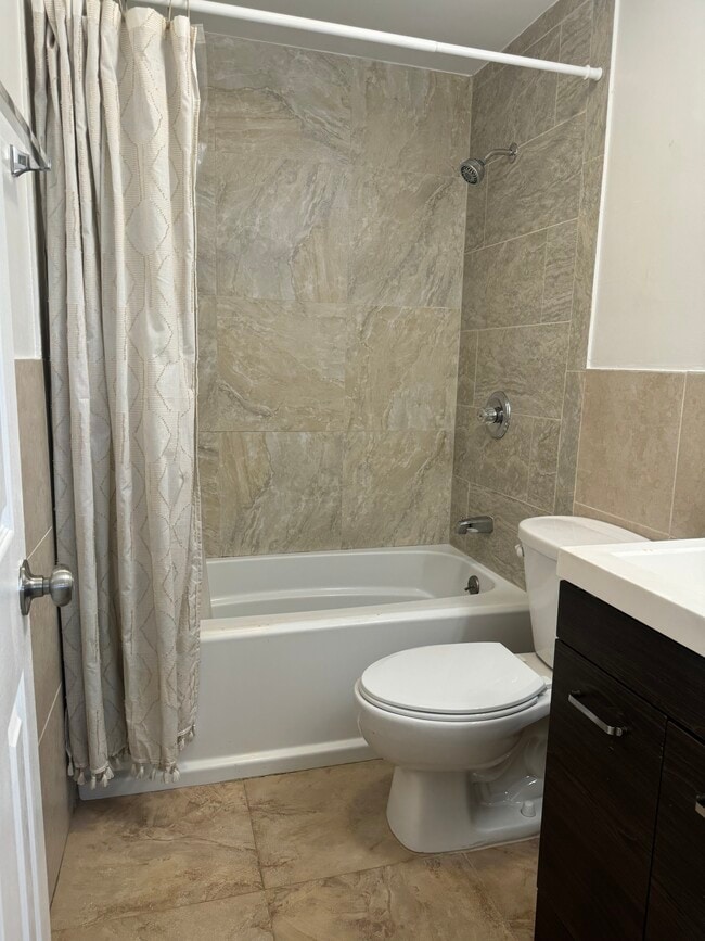 Building Photo - 4602 Gulfstream Dr