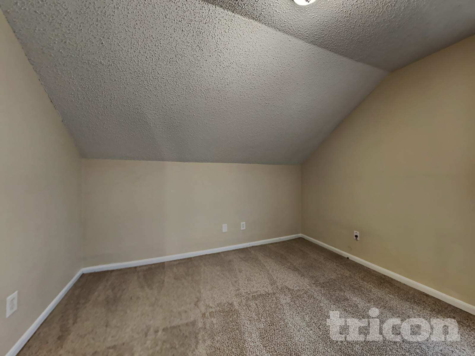 Building Photo - 3250 Kelling St