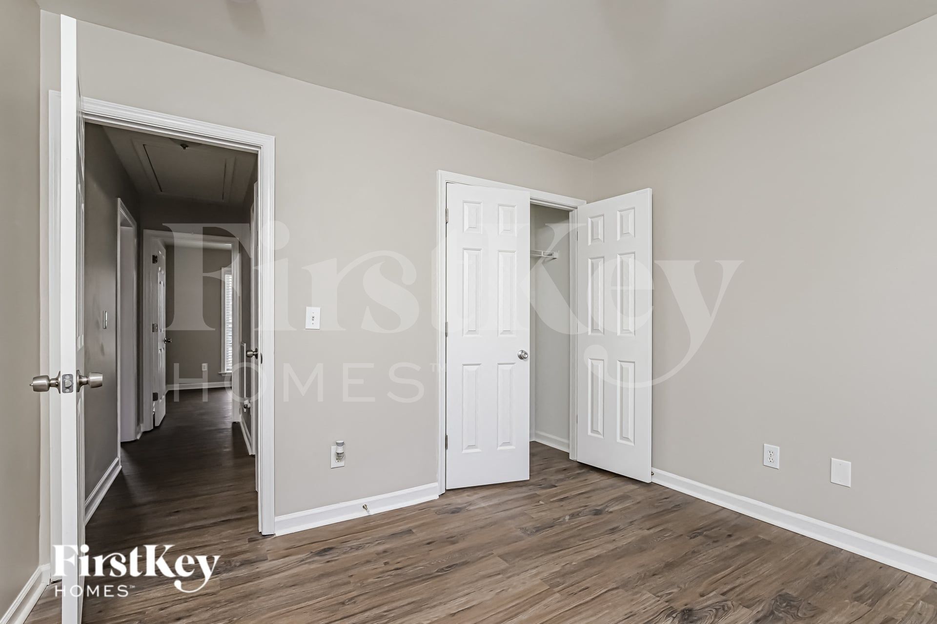 Building Photo - 5902 Black Willow Dr