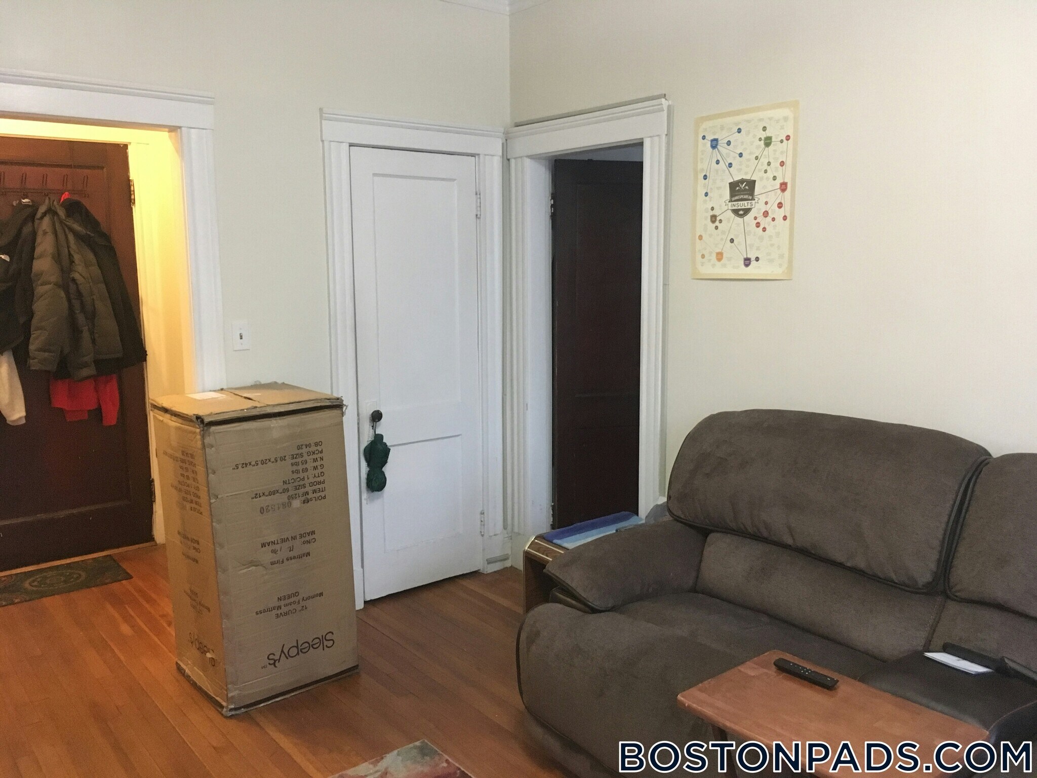 Building Photo - 17-19-19 Washington St S