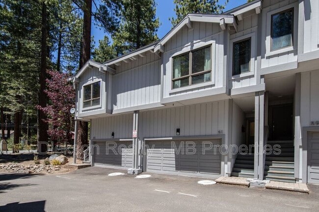 Building Photo - 908 Harold Dr