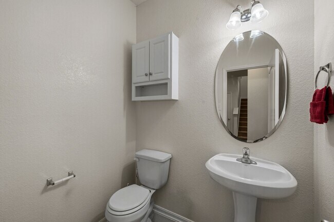 Building Photo - 20602 Pioneer Oak Ln