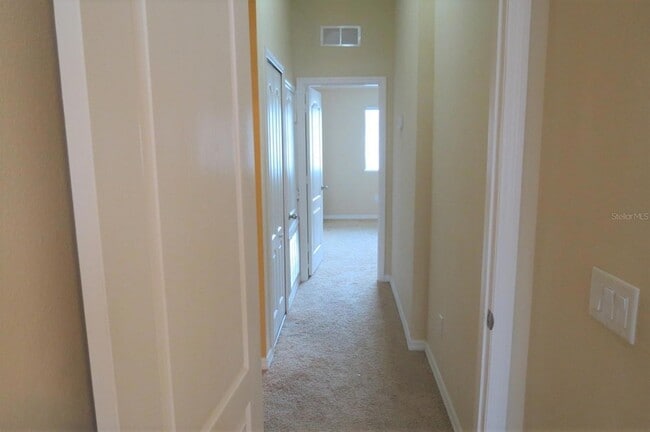 Building Photo - 5431 Windsor Lake Cir