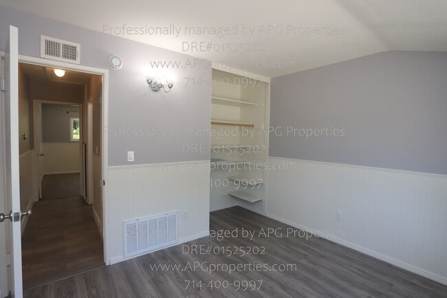 Building Photo - 1707 Evergreen Ave
