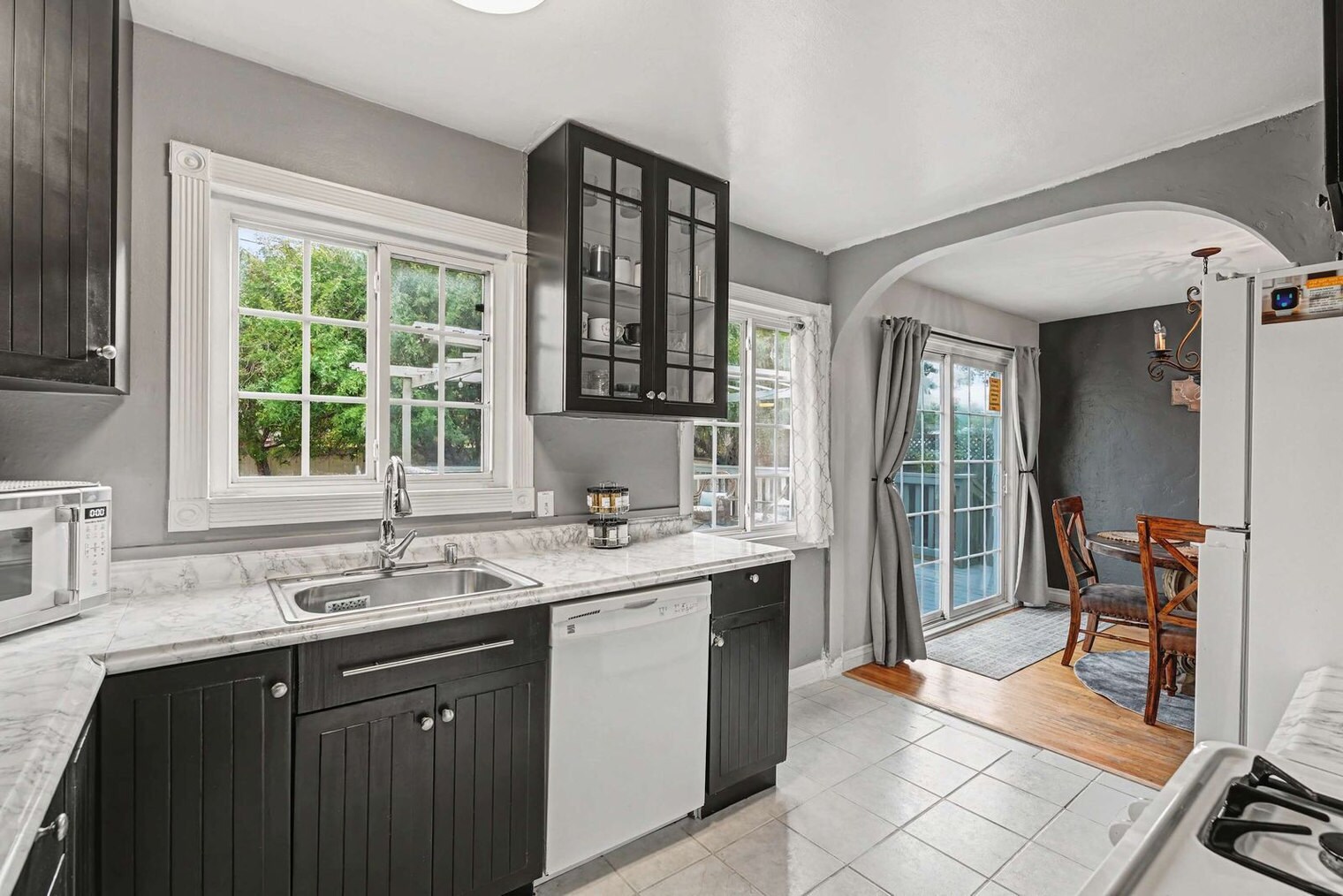 Building Photo - 7221 Vassar Ave