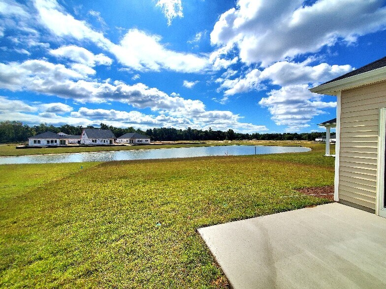 Building Photo - 1542 Regal Fern Wy