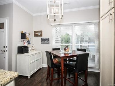 Building Photo - 2000 Euclid Ave