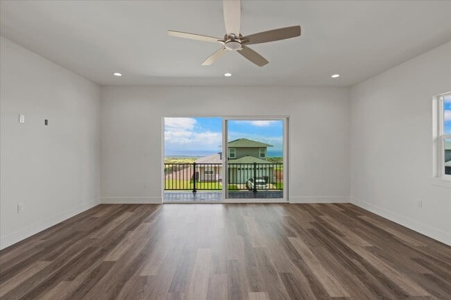 Building Photo - 81 Makawao Ave