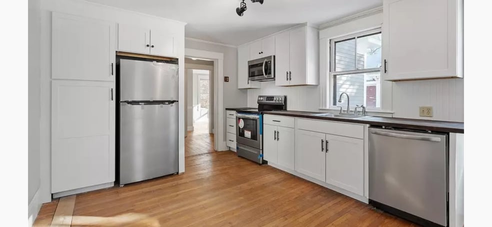 New Kitchen - 53 Whittier St