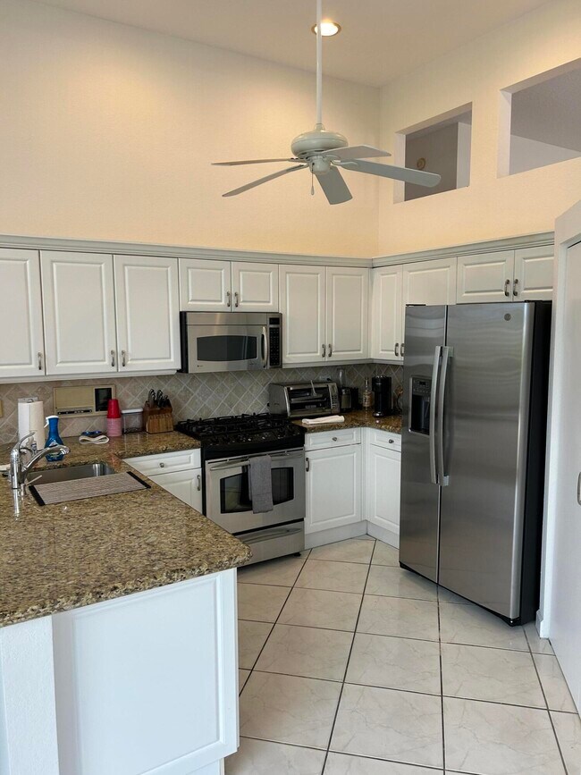 Building Photo - 152 Coral Cay Dr