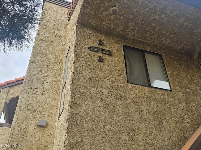 Building Photo - 4752 O'Bannon Dr