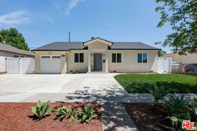 Primary Photo - 7444 Ostrom Ave
