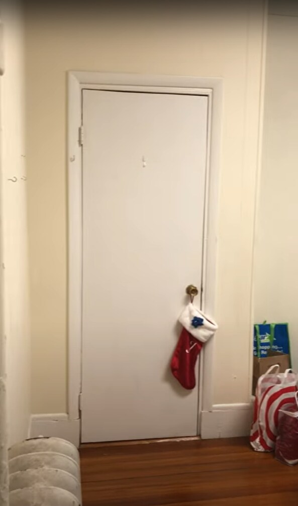 Building Photo - 16 Aberdeen St