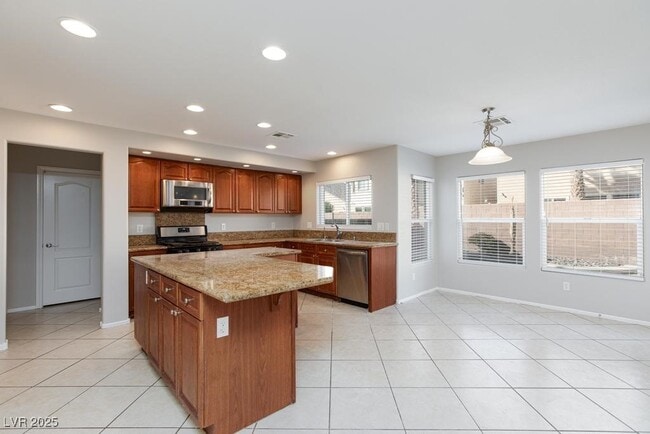 Building Photo - 3536 W Perching Bird Ln