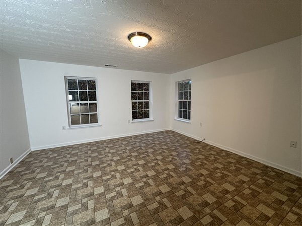 Building Photo - 600 Indian Trail