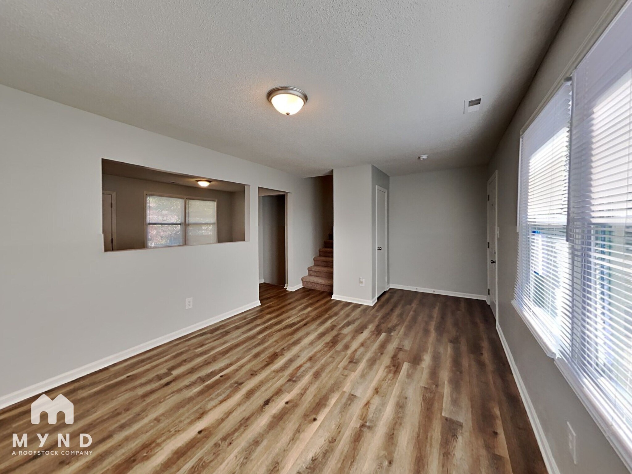 Building Photo - 211 Buckskin Dr