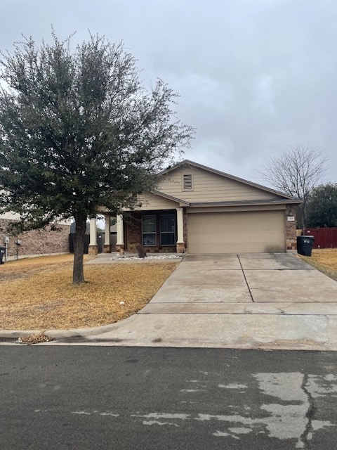 Building Photo - 10129 China Creek Dr