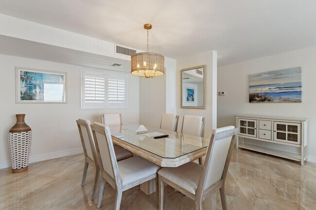 Building Photo - 400 Ocean Trail Way