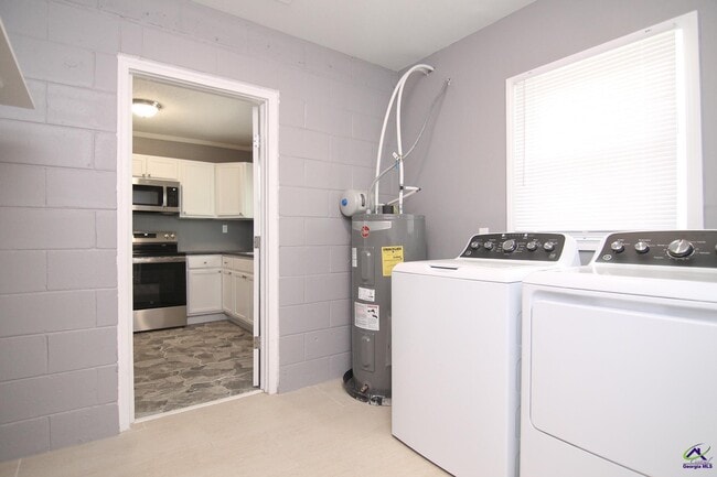 Building Photo - 0 S 3rd St